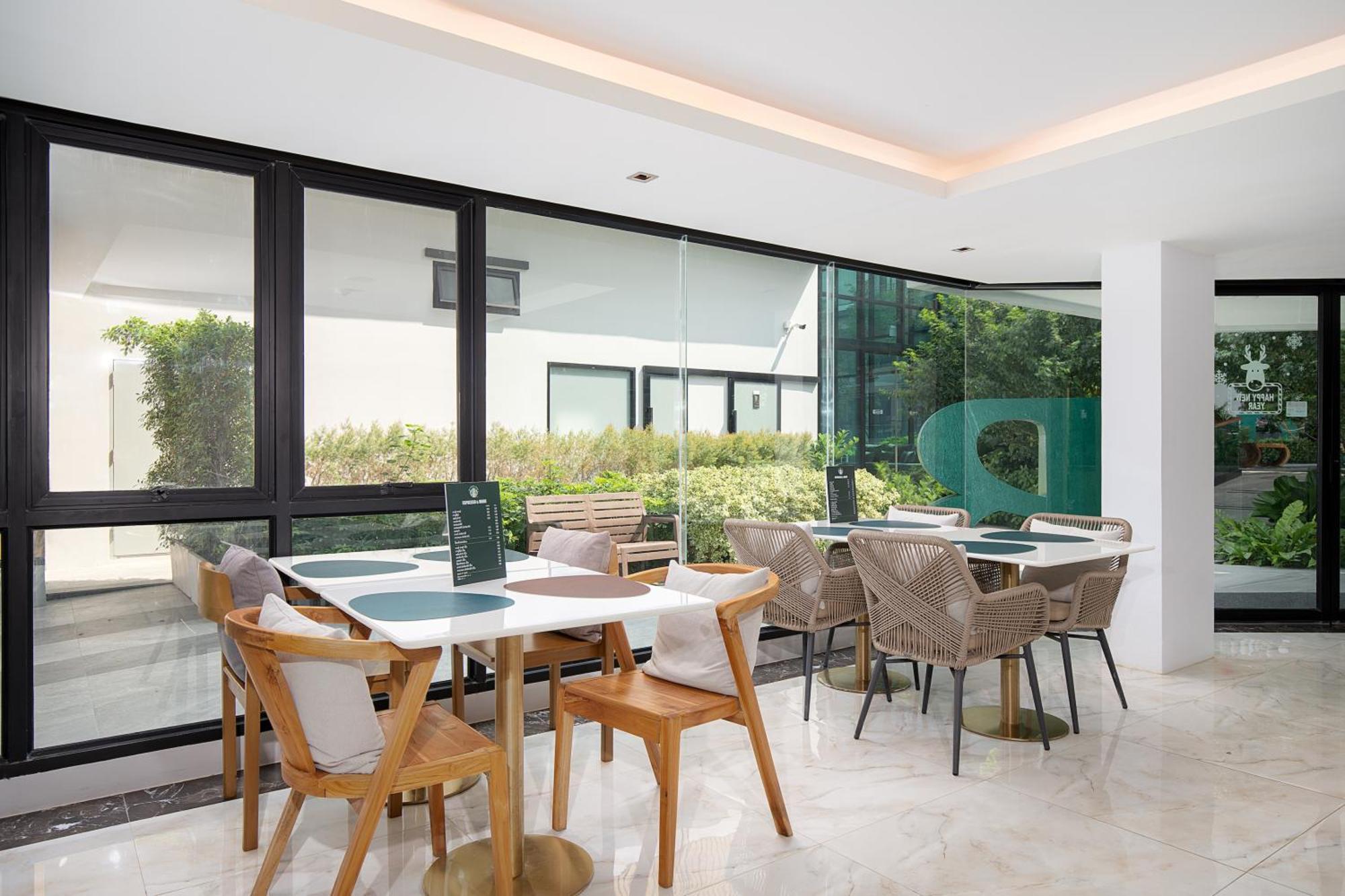 Crystal Srivaree Suvarnabhumi Hotel Ban Khlong Bang Krathiam Exterior photo