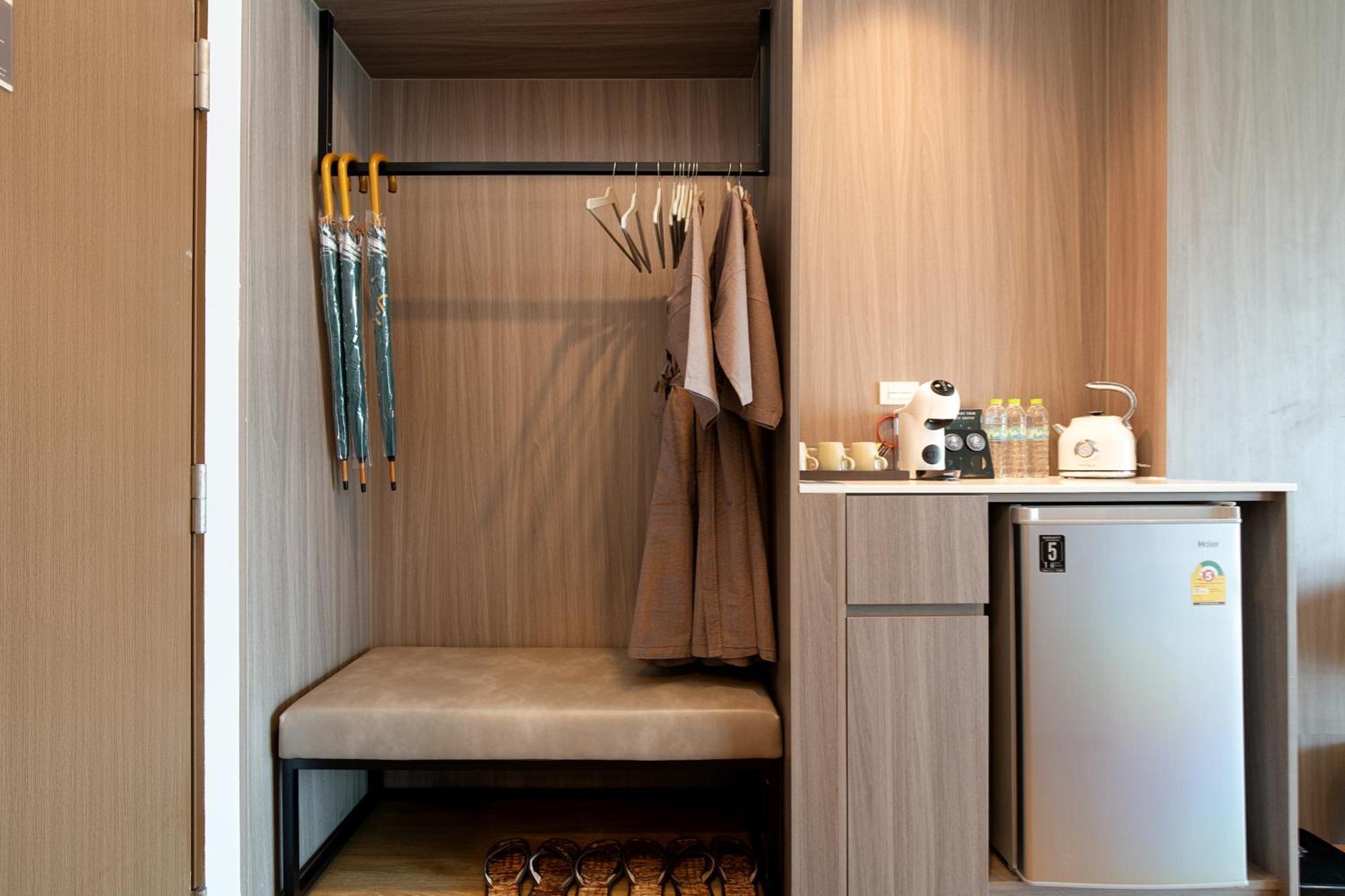 Crystal Srivaree Suvarnabhumi Hotel Ban Khlong Bang Krathiam Room photo